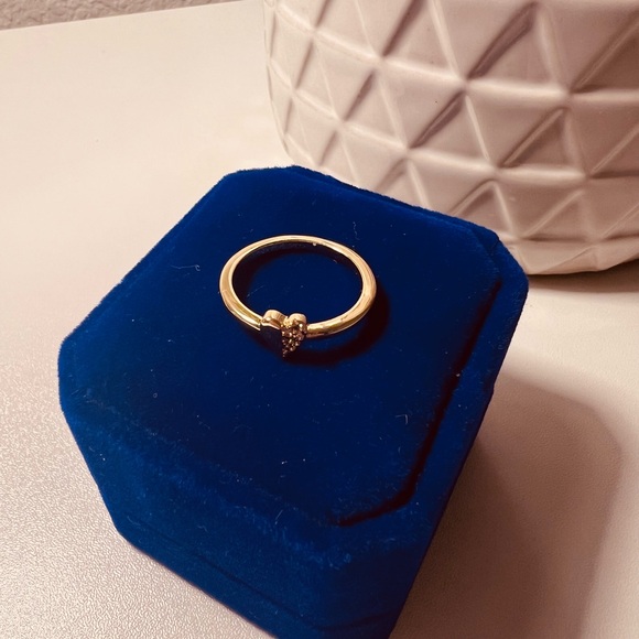 ⚜️💕⚜️Uncommon James Other Half Heart Ring - Picture 8 of 11